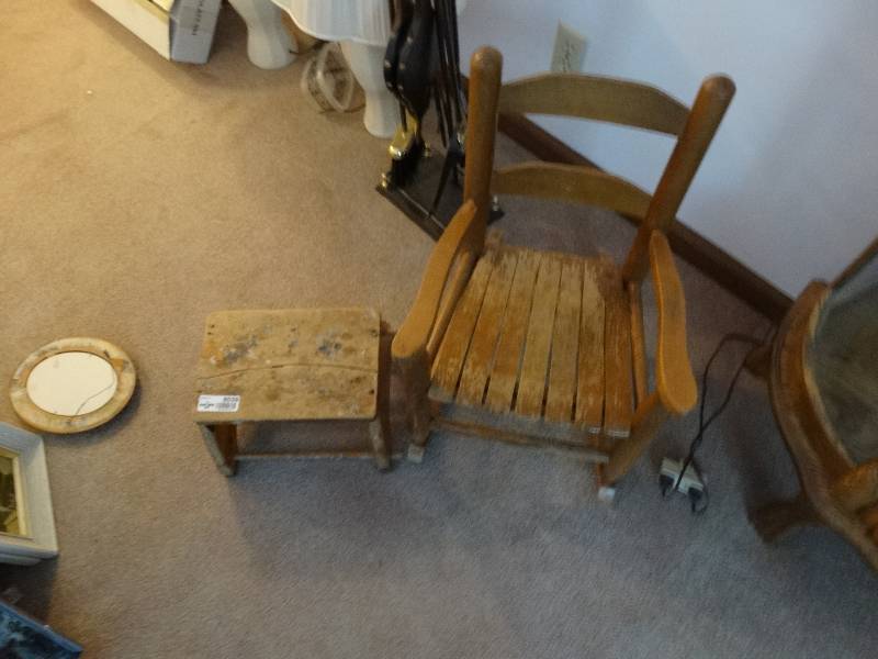 lot 8039 image: Childrens step stool and rocking chair