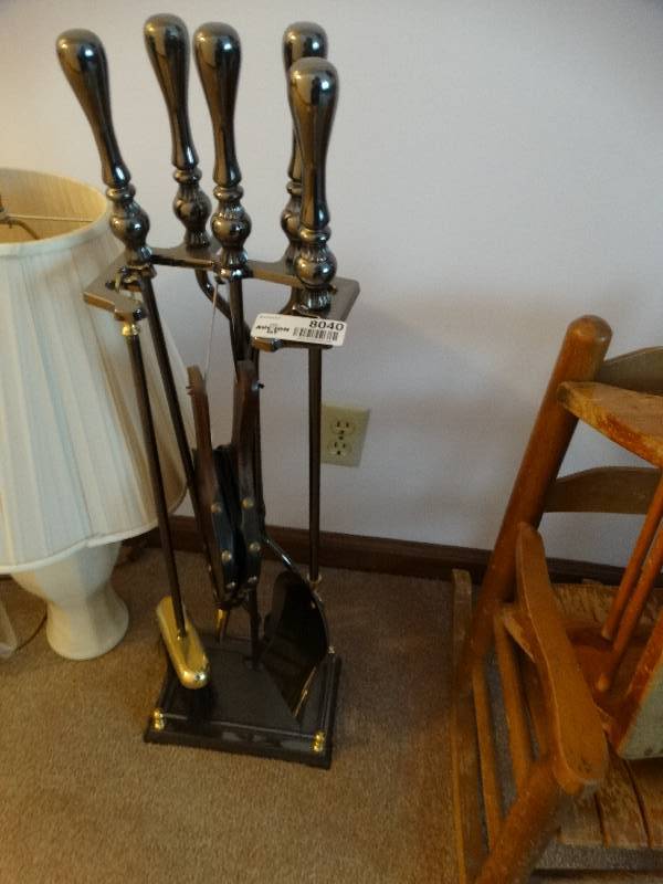 lot 8040 image: Fireplace kit