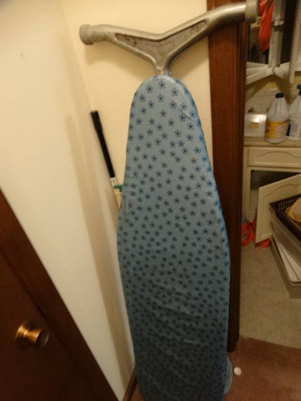 lot 8081 image: Sunbeam iron with ironing board.