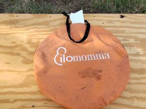 lot 270 image: Eilomomma baby tent.