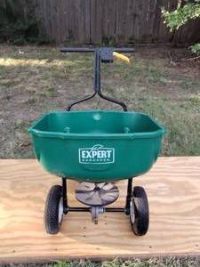 lot 273 image: Expert gardener seeder.