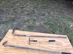 lot 286 image: Garden Tools.