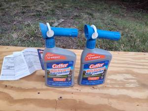 lot 298 image: (2) Cutter backyard bug control.
