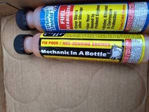 lot 306 image: Faul stabilizer and mechanic in a bottle.