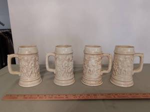 lot 460 image: (4) Beer Steins.