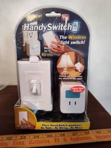 lot 343 image: Handy Switch.