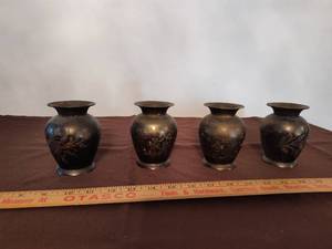 lot 357 image: (4) Remco Mini Vases.