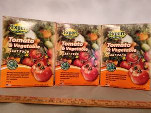 lot 502 image: (3) Tomato & Vegetable Food.