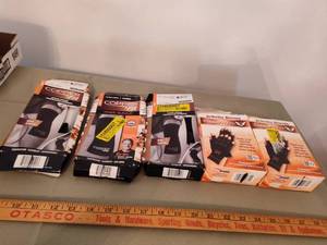 lot 535 image: Copper Hands Arthritis Gloves.