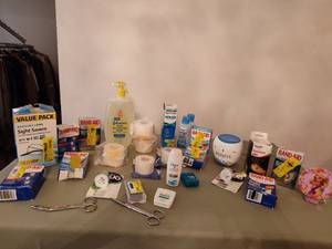 lot 551 image: Band-Aids, Baby Oil, Ponds and more.