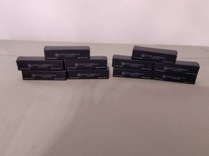 lot 556 image: Savvy Minerals Lip Stick.