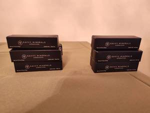 lot 570 image: Savvy Minerals Lip Stick.