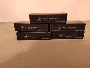 lot 577 image: Savvy Minerals Lip Stick.