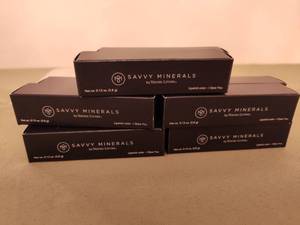 lot 578 image: Savvy Minerals Lip Stick.