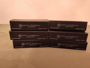 lot 582 image: Savvy Minerals Lip Stick.