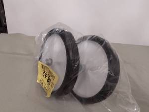 lot 611 image: Training Wheels.