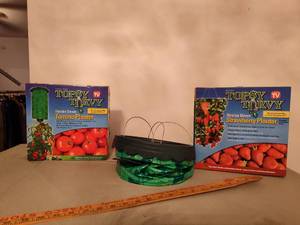 lot 629 image: Topsy Turvy Upside Down Strawberry Planter.