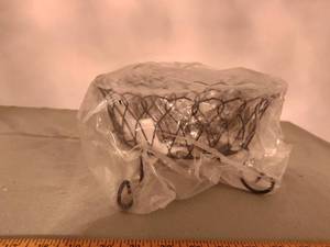 lot 633 image: Wire Candleholder.