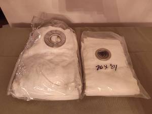 lot 639 image: Curtains.