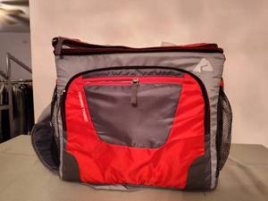 lot 656 image: Ozark Trail Cooler.