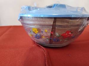 lot 416 image: Floral Bowl.