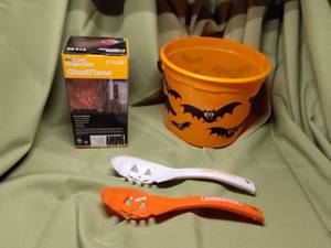 lot 691 image: Projection Flame, Bucket and Pumpkin Spoons.
