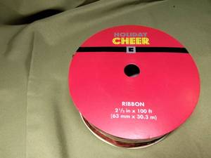 lot 706 image: Holiday Cheer Ribbon.