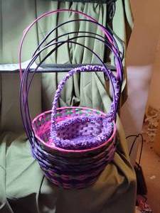 lot 708 image: Easter Baskets.