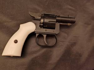 lot 218 image: .22 Revolver