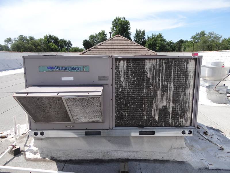 lot 4121 image: Carrier Weather Master Series
