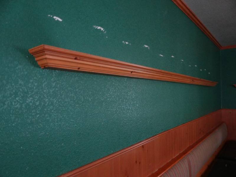 lot 4231 image: Lot of (4) Wood Floating Shelves