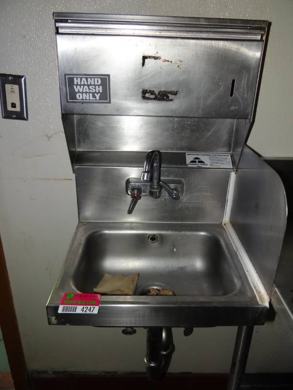 lot 4247 image: Advance Tabco Stainless Hand Wash Station