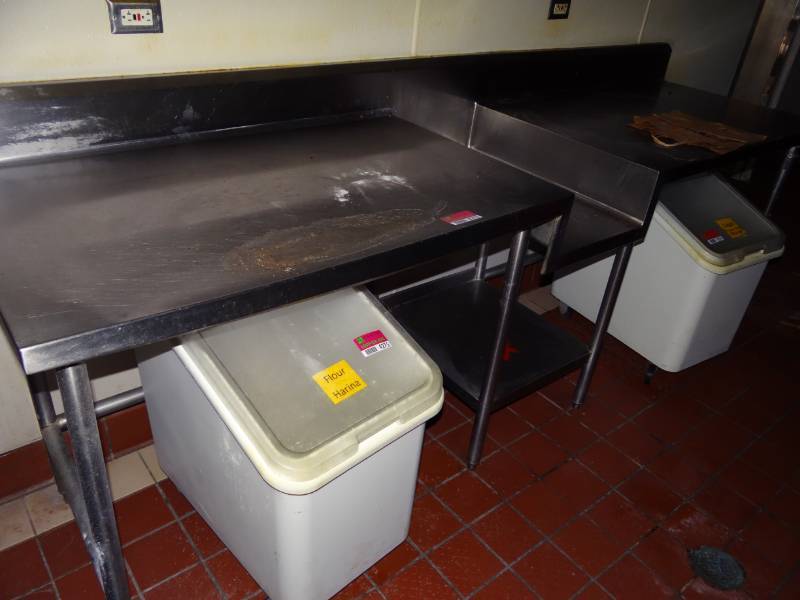 lot 4274 image: Stainless Mixer Table