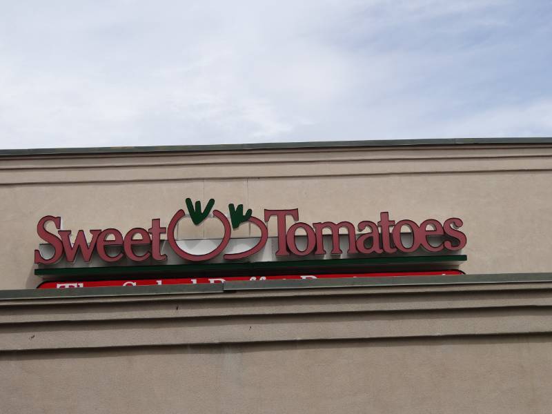 Sweet Tomatoes Complete Restaurant and Kitchen Sale! EquipBid
