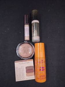 lot 6274 image: Revolution Beauty Makeup Set Bundle 5 Pack - Retail $25