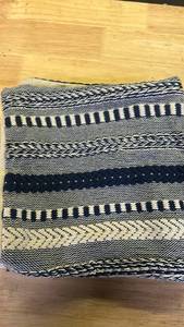 lot 10373 image: 1ct 18x18 BlueWhite Patio Throw Cover