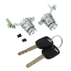 lot 12169 image: X AUTOHAUX Door Lock Cylinder Kit with 2 Keys for Honda CR-V 2002-2006 for Honda Element 2003-2011 Front Left Driver Side Door Lock 72185-S9A-013 72185-S9A-003 72145-S9A-013 72145-S9A-003 - Retail $13