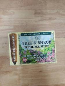 lot 2203 image: Tree and Shrub Fertilizer Spikes - Set of 12 - Retail $15
