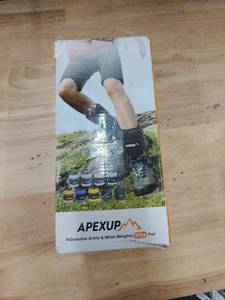 lot 2219 image: Apexup 10lbs Adjustable Ankle and Wrist Weights - Retail $25