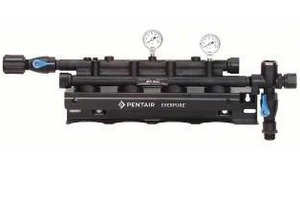 lot 31343 image: Pentair Everpure Quad Filter Head Assembly