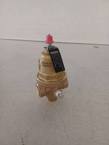 lot 31349 image: Cash Valve Pressure Regulator
