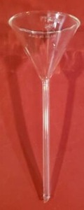 lot 31353 image: Pyrex Corning 6140-65 Long Stem Glass Funnel, 12 Pack