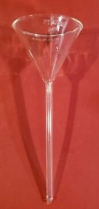 lot 31364 image: Pyrex Corning 6140-65 Long Stem Glass Funnel, 12 Pack