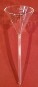lot 31365 image: Pyrex Corning 6140-65 Long Stem Glass Funnel, 12 Pack