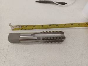 lot 33007 image: OSG 1-38-6 GH4 Bottoming Tap