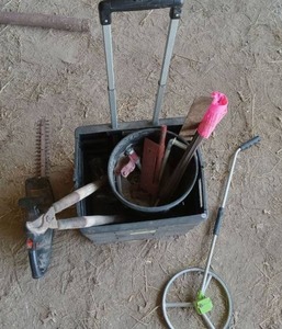lot 56422 image: Black & Decker Electric Hedge Trimmer with Measuring Wheel, Rolling Cart and Misc Hardware