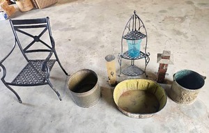 lot 56517 image: Vintage Outdoor Furniture & Garden Decor Collection