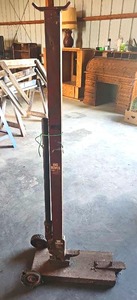 lot 56534 image: Vintage Big Rover Hi-Lift Jack