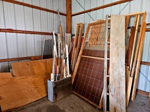 lot 56546 image: Salvaged Building Materials Lot