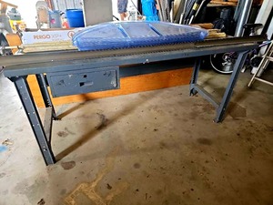 lot 56547 image: Vintage Industrial Metal Work Desk with Drawer (6 x 30 x 30.5)